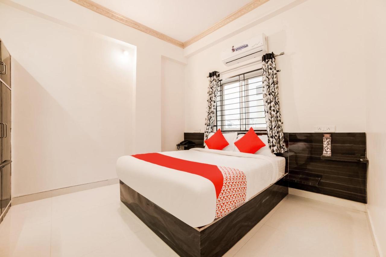 Oyo 40726 Classic Guest House ชิลลอง ภายนอก รูปภาพ