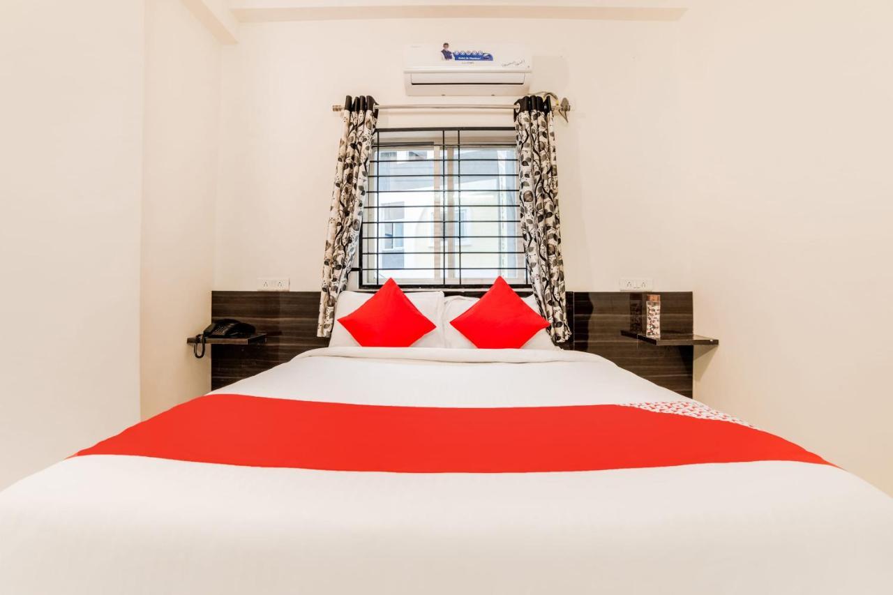 Oyo 40726 Classic Guest House ชิลลอง ภายนอก รูปภาพ