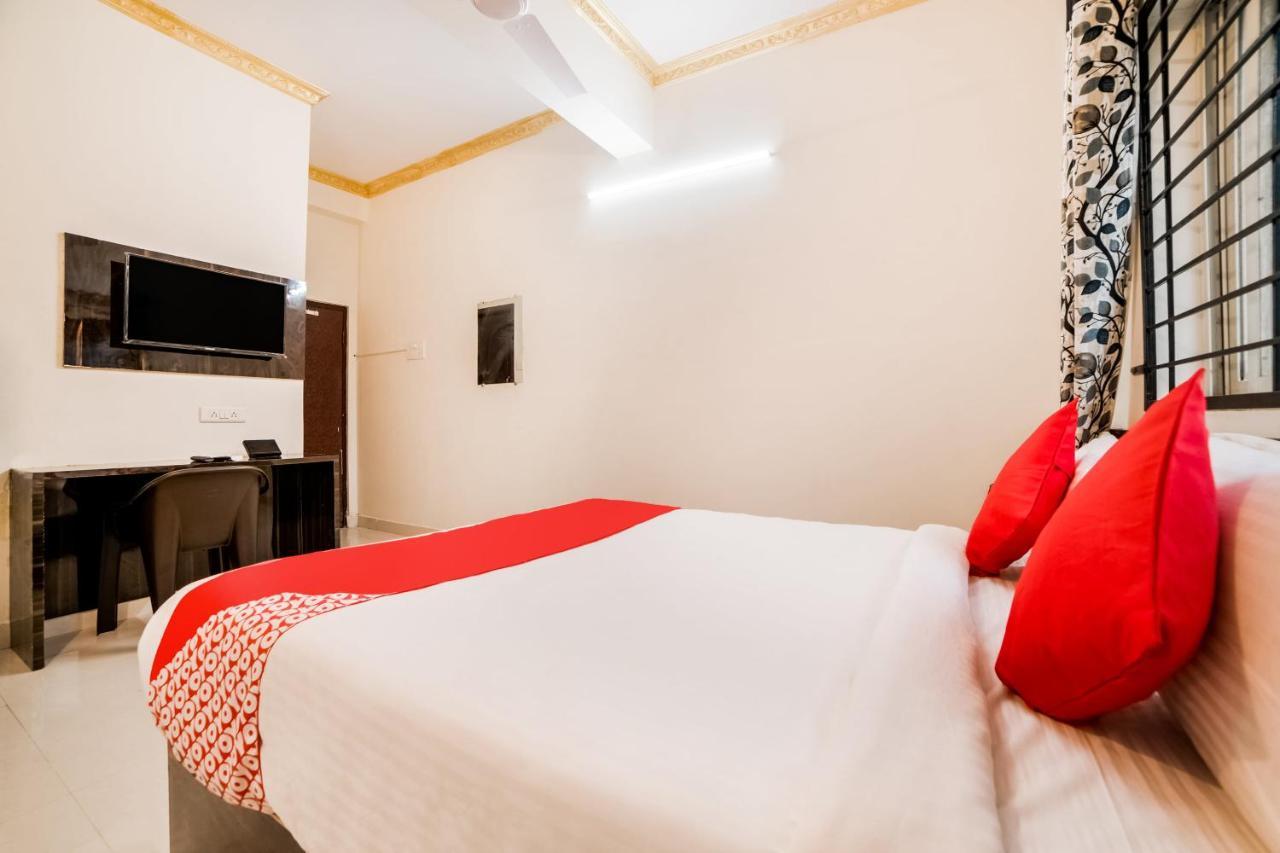 Oyo 40726 Classic Guest House ชิลลอง ภายนอก รูปภาพ