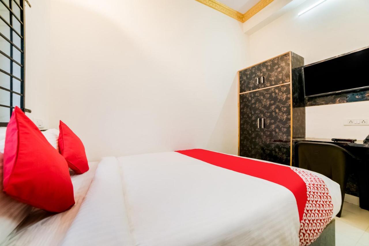 Oyo 40726 Classic Guest House ชิลลอง ภายนอก รูปภาพ